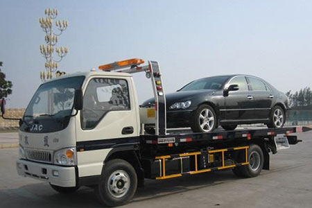 桂林拖车汽车救援多少钱