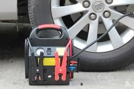 电瓶搭电救援-拖车救援道路汽车维修救援怎样加入